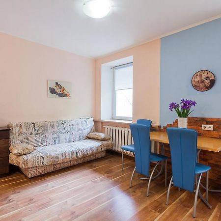 Cozy Apartments Near Olympic Stadium Kijów Zewnętrze zdjęcie